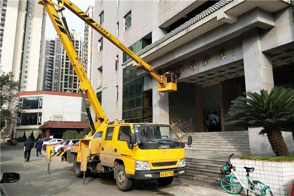 眉山高空作业车24小时出租电话,更好的产品和服务